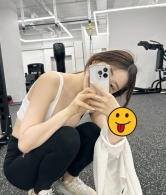 恩琪 165cm 47kg  E 23歲  清純高挑大奶深藏不漏!!