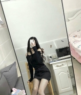 糖心  168  47  C  24歲糖心  168  47  C  24歲 身材線條美  絲襪美腿控