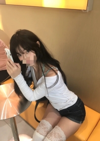 瑾芊   162.46.C.23歲 長相可愛 高顏值 偷偷下海兼職