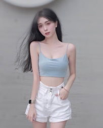 文靜 167 49   C 26歲  美腿悶騷OL,私下超反差  溫柔